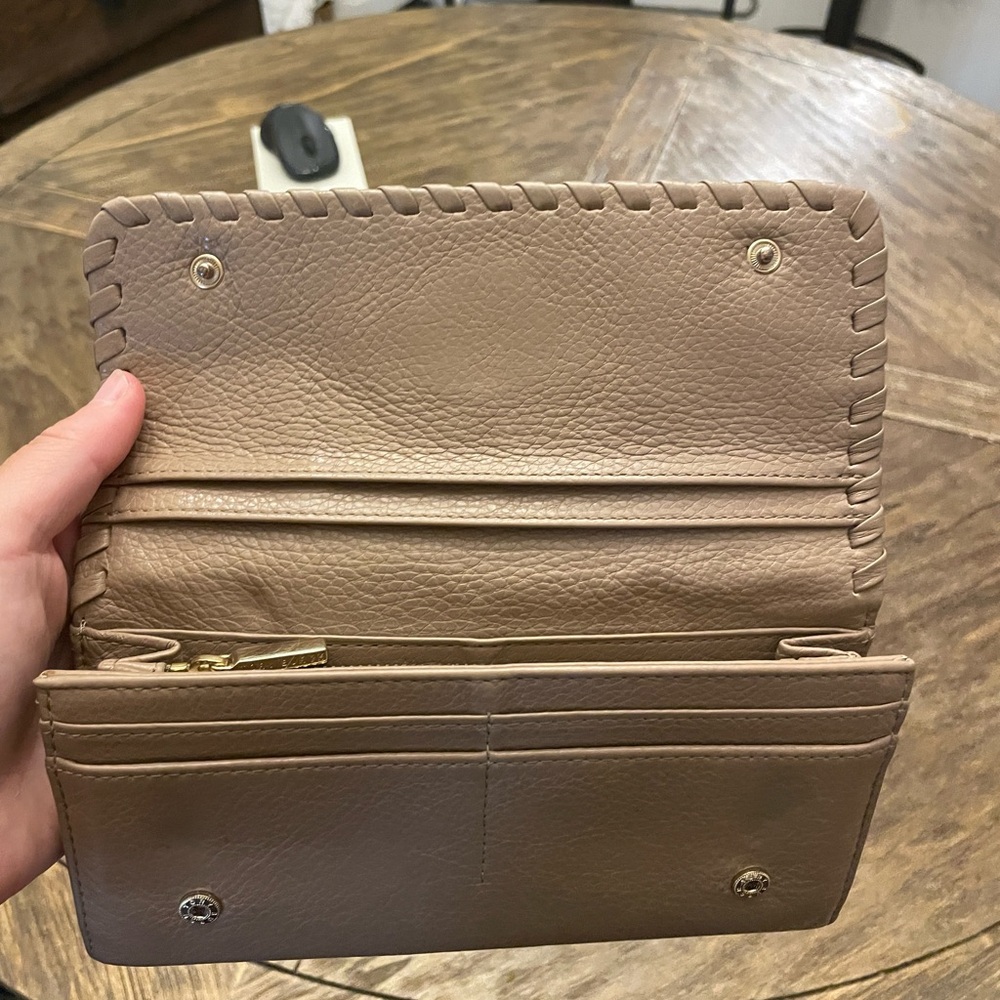Tory Burch leather wallet - Picture 7 of 11